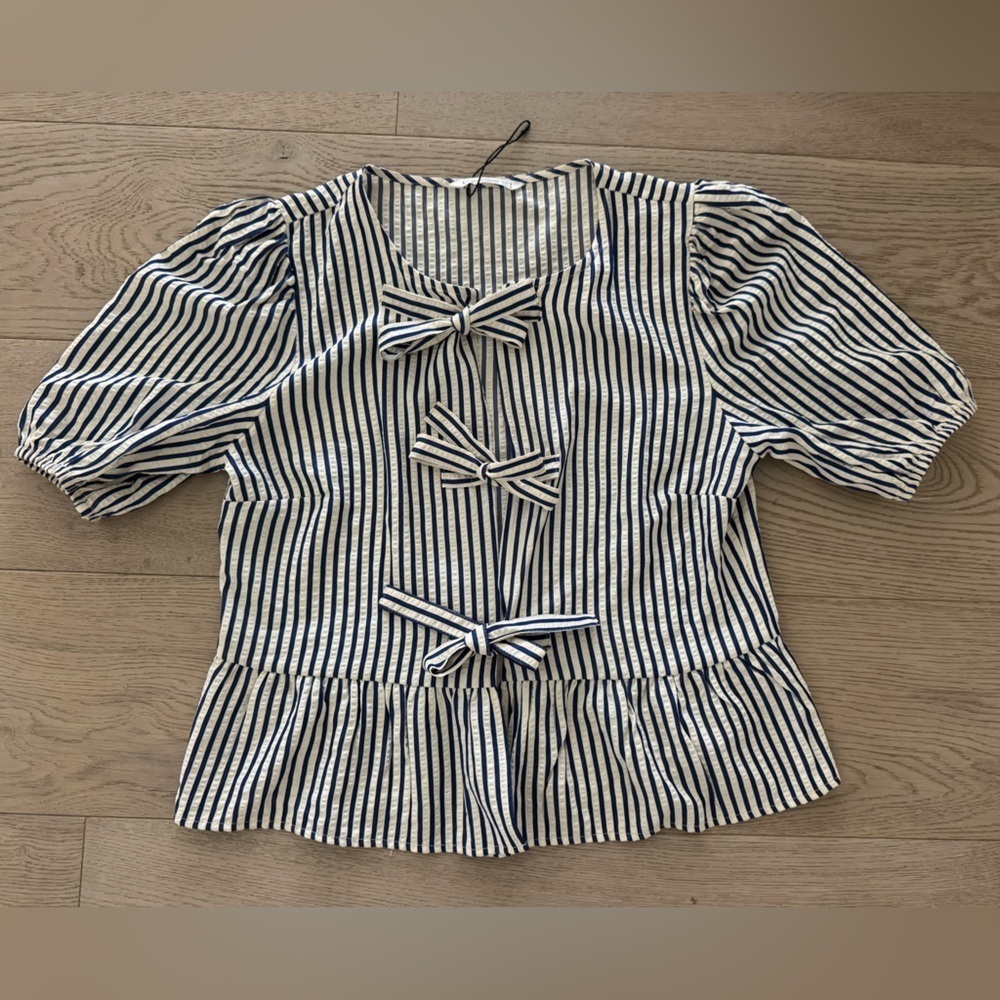 Stradivarius Striped Blouse with Tie Bows Navy Blue and White size M